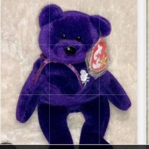 Rare Princess Dianna  Bear in mint condition